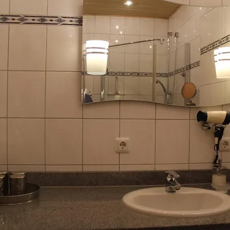 B4 Haus Elmsfeuer Apartment *