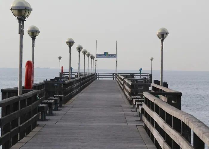 B4 Haus Elmsfeuer * 格拉尔-米里茨